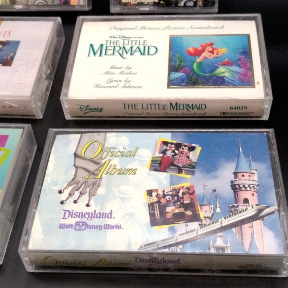 Disney Cassettes - Picture 2 of 6
